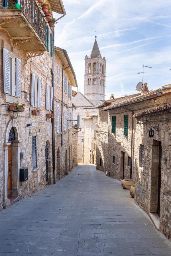 Terrazza Santa Chiara Hotel อัสซิซี ภายนอก รูปภาพ