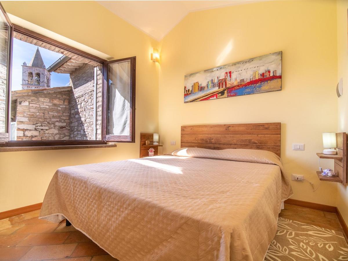 Terrazza Santa Chiara Hotel อัสซิซี ภายนอก รูปภาพ