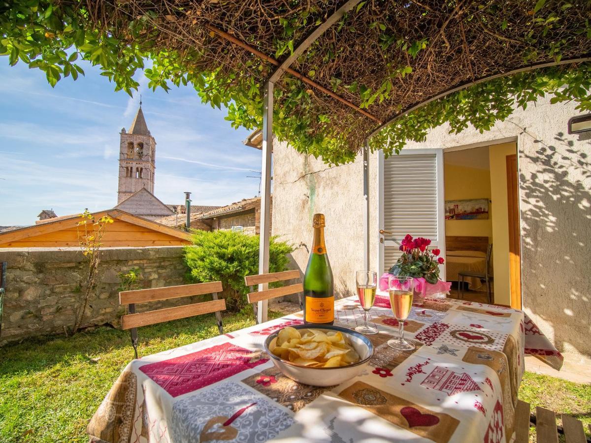 Terrazza Santa Chiara Hotel อัสซิซี ภายนอก รูปภาพ